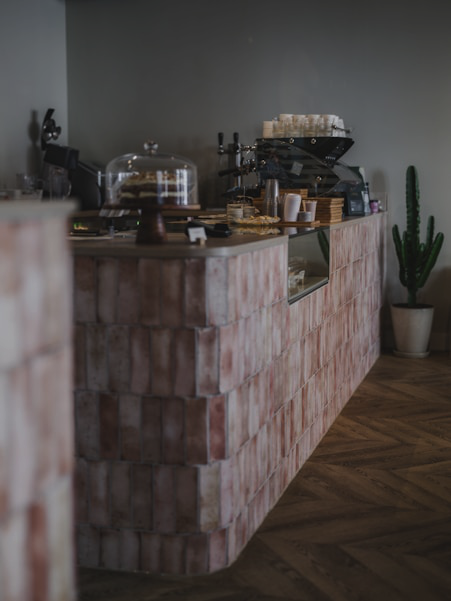 LOTHÉA CAFE（Branding）